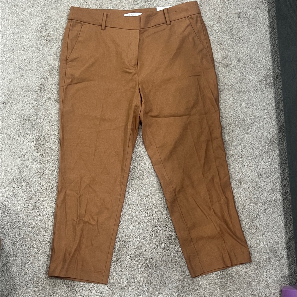Brand New w/ tags.  ‘Loft’ mid rise The Riviera slim pant. Size 10 petite